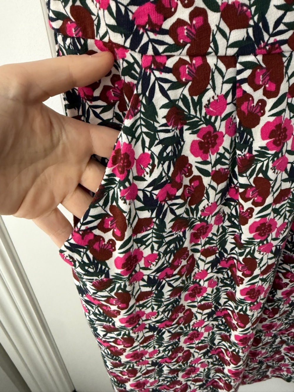 Boden florrie jersey dress safari floral 8 regular - Picture 5 of 5